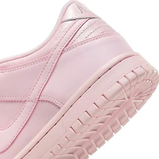 Nike Dunk Low GS Prism Pink Iconic Sneakers
