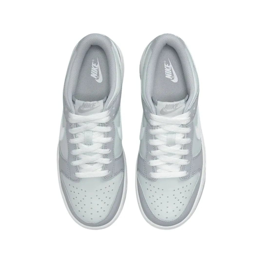 Nike Dunk Low GS Pure Platinum White Wolf GreyNike Iconic Sneakers