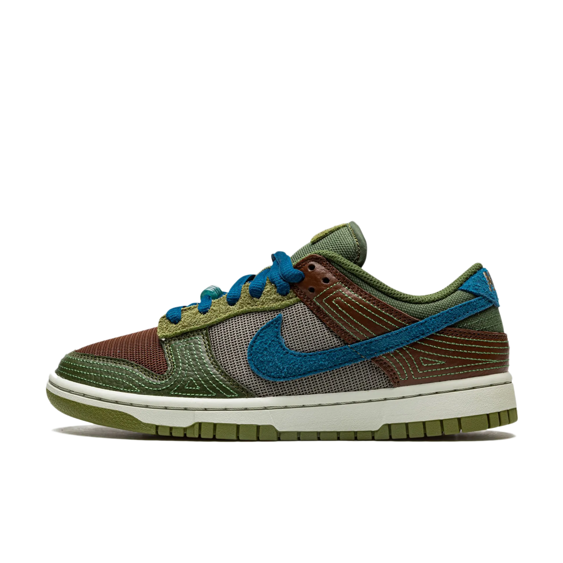 Nike Dunk Low NH Cacao Wow Nike popular styles with traction soles