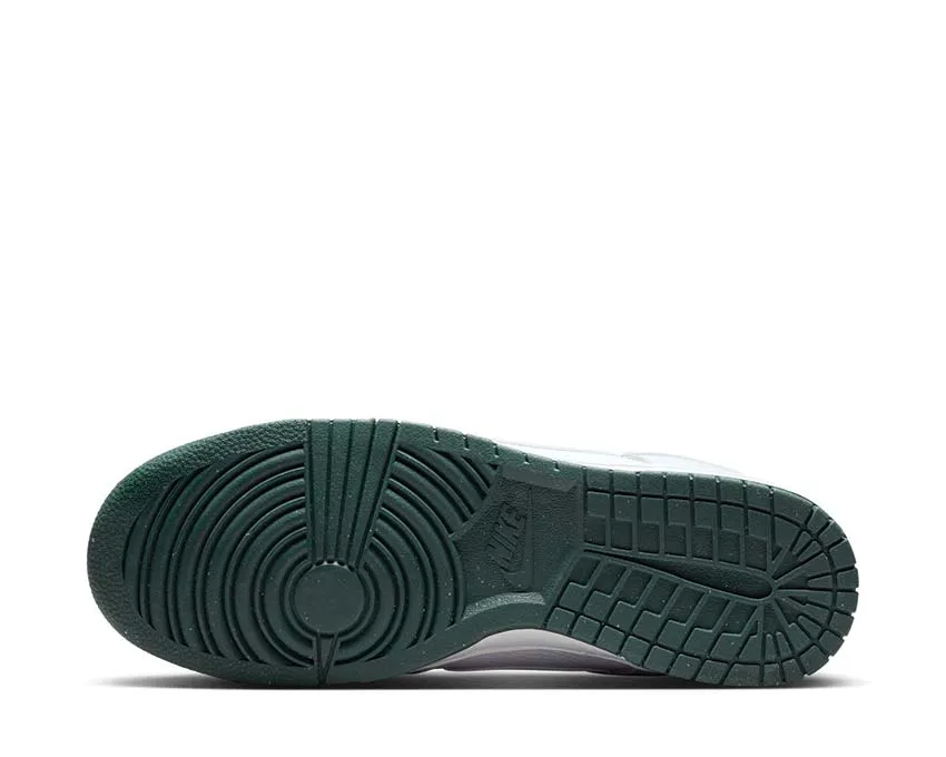 Nike Dunk Low Retro SE "Vintage Green" Nike Dunk range