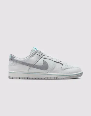 Nike Dunk Low Retro Nike lightweight shoes for daily running