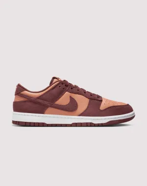 Nike Dunk Low SE Nike lightweight shoes for daily running