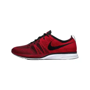 Nike Flyknit Trainer University Red Black White Nike Dunk sneakers with classic silhouette