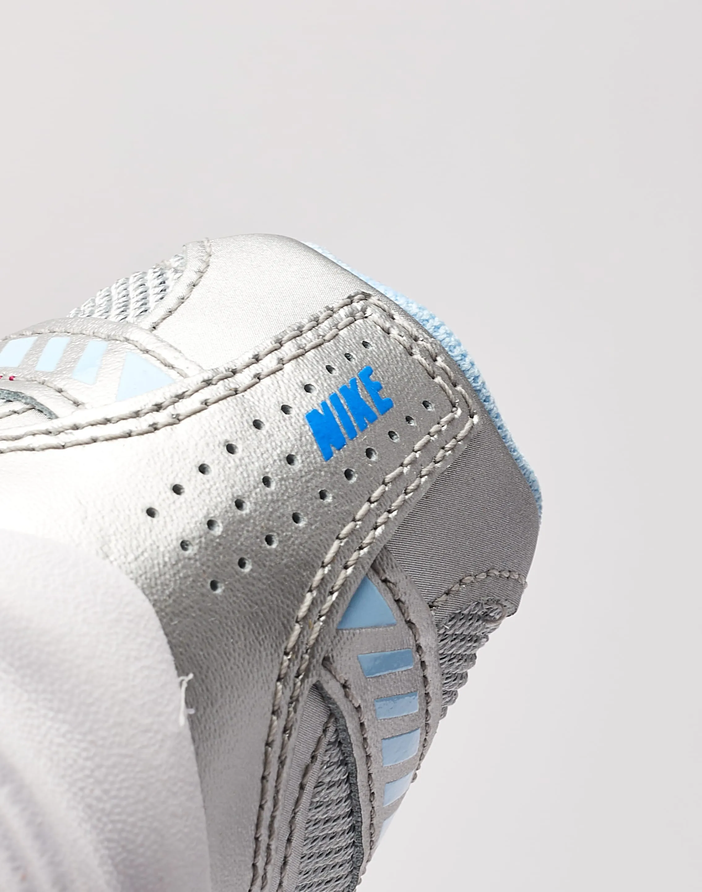 Nike Initiator Speed Sneakers