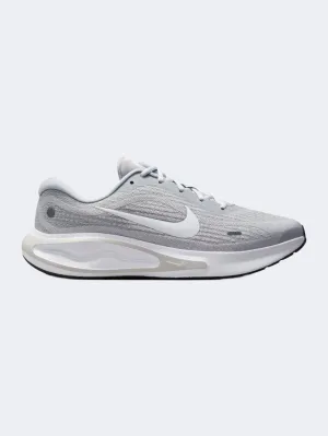 Nike Journey Run Men Running Sneakers Wolf Grey/White Essential mens casual shoes for comfort