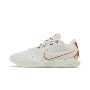 Nike LeBron 21 Akoya Nike sneakers in limited color packs
