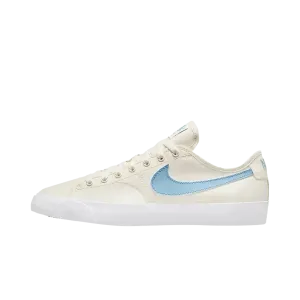 Nike SB Blazer Court White / Fuchsia glow Nike popular styles with traction soles