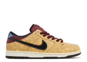 Nike SB Dunk Low City of Cinema (WORN) Nike sporty look with timeless feel