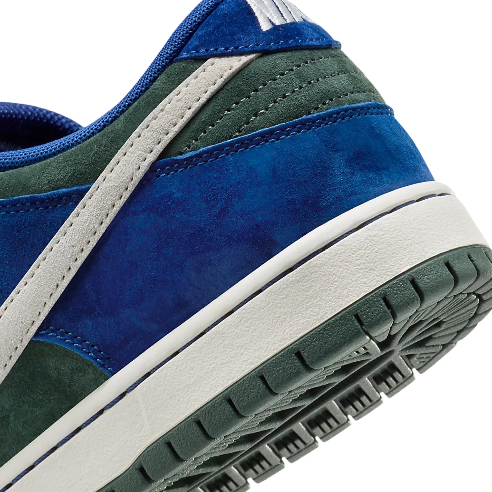 Nike SB Dunk Low Deep Royal Vintage Green Iconic Sneakers