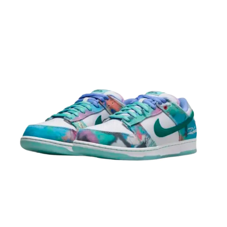 Nike SB Dunk Low Futura Laboratories Bleached Aqua Geode Teal White Iconic Sneakers