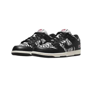 Nike SB Dunk Low OG QS Quartersnacks Nike Dunk sneakers with classic silhouette