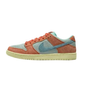 Nike SB Dunk Low Orange Emerald Rise Orange Noise Aqua Emerald Rise Lemon Chiffon Nike Dunk sneakers with classic silhouette
