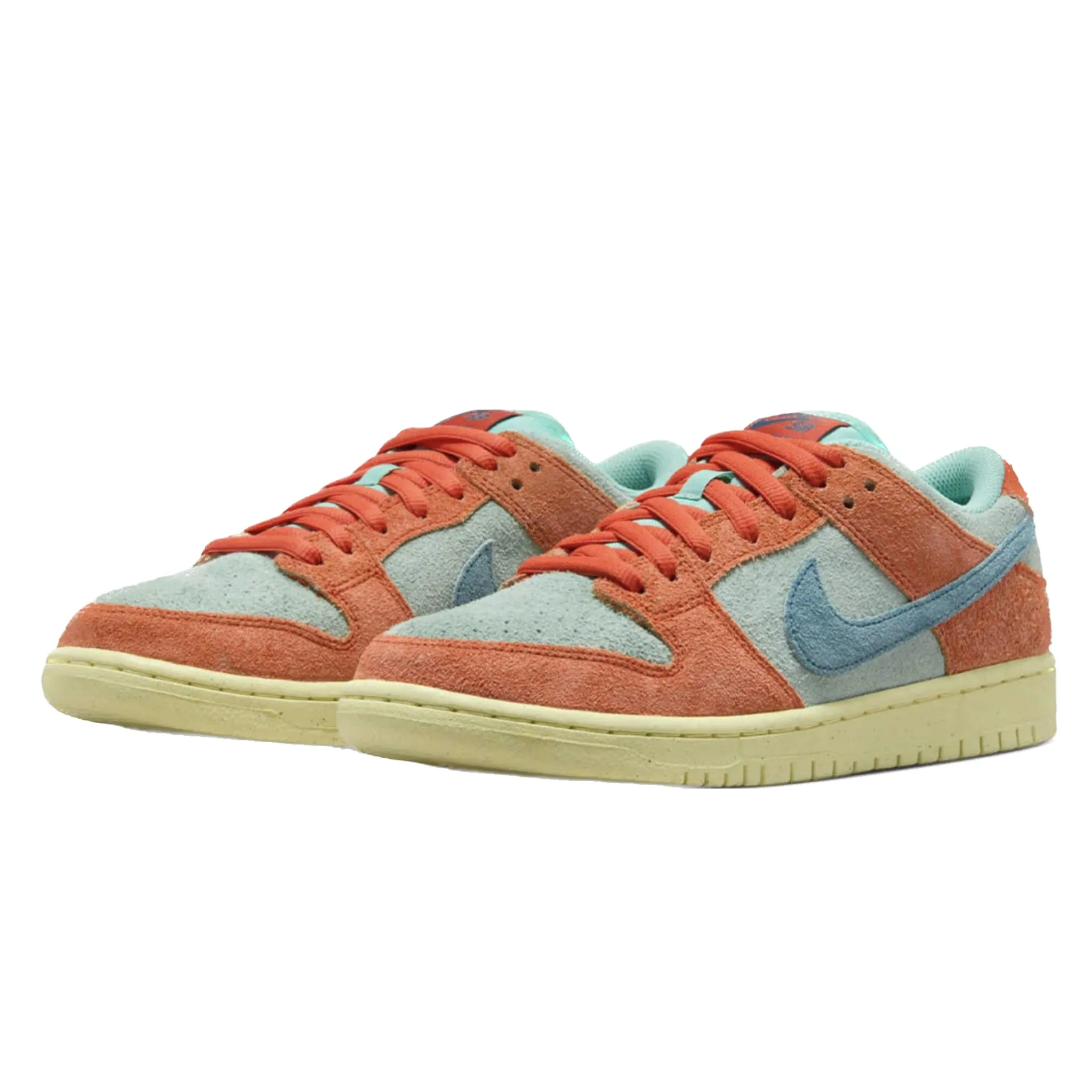 Nike SB Dunk Low Orange Emerald Rise Orange Noise Aqua Emerald Rise Lemon Chiffon Iconic Sneakers