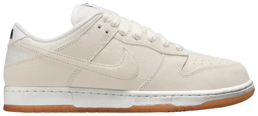 Nike SB Dunk Low Pro B Pale Ivory Nike sporty look with timeless feel