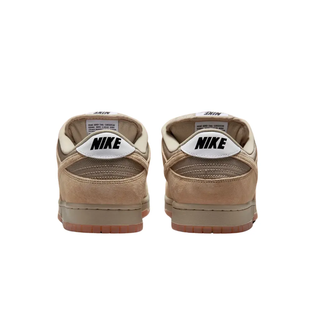 Nike SB Dunk Low Pro B Parachute Beige Desert Khaki White Iconic Sneakers