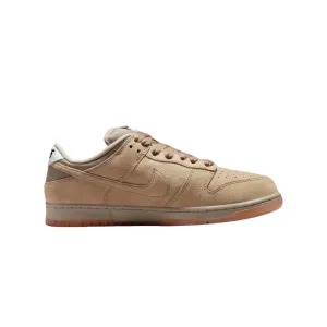 Nike SB Dunk Low Pro B Parachute Beige Desert Khaki White Nike Dunk sneakers with classic silhouette