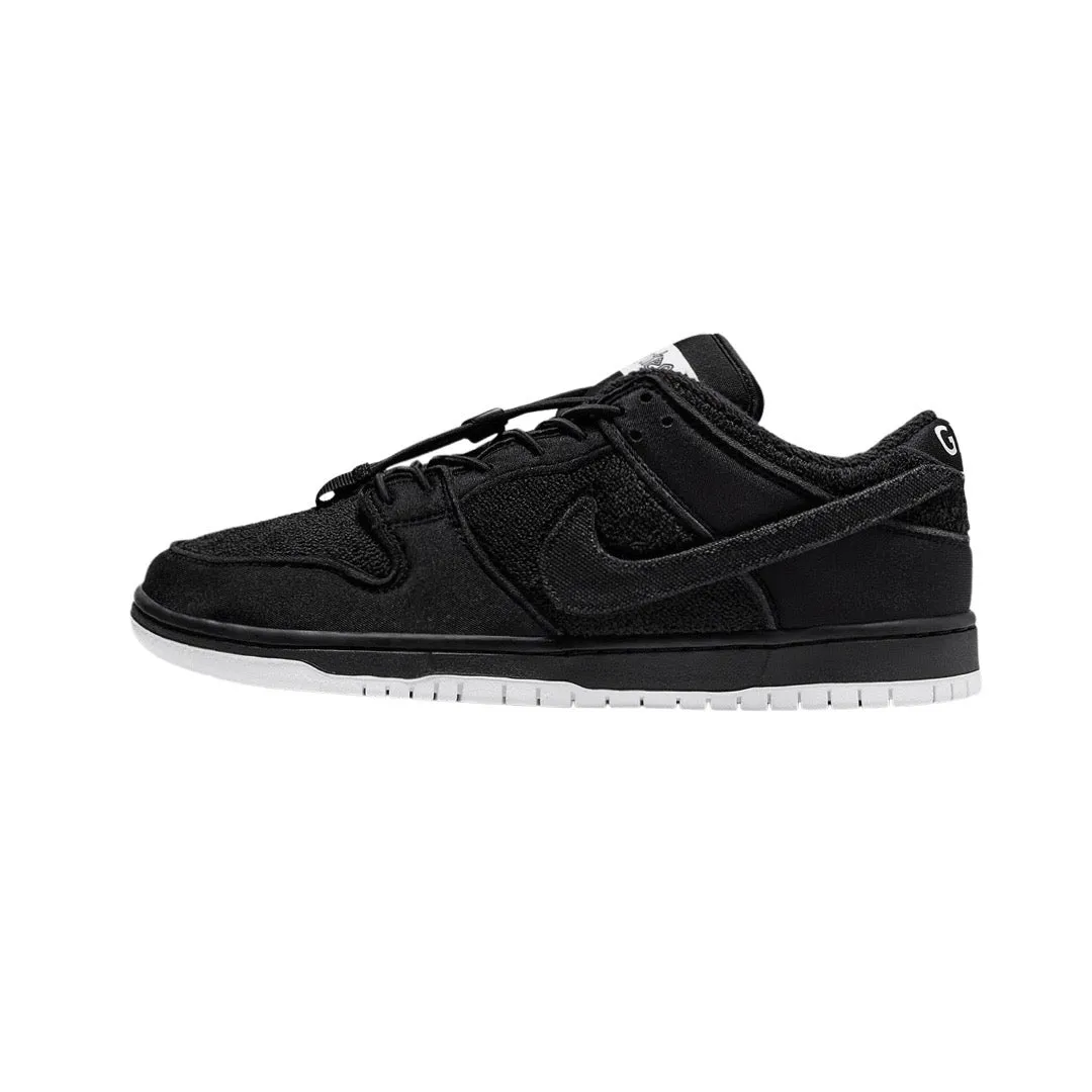 Nike SB Dunk Low Pro QS Gnarhunters Black Black White Nike Dunk