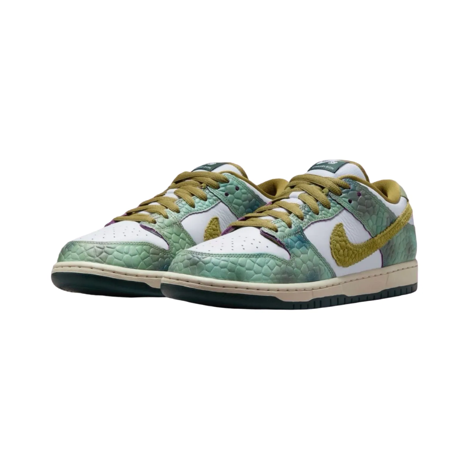 Nike SB Dunk Low Pro QS Oil Green Desert Moss White Iconic Sneakers