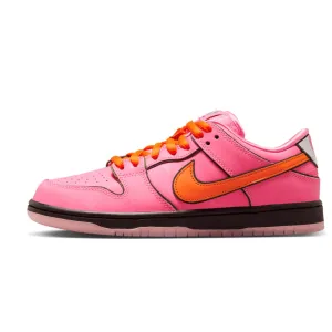 Nike SB Dunk Low The Powerpuff Girls Blossom Lotus Pink Digital Pink Medium Soft Pink Nike Dunk sneakers with classic silhouette