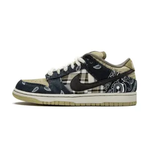 Nike SB Dunk Low Travis Scott 'Paisley' Black Black Parachute Beige Nike Dunk sneakers with classic silhouette
