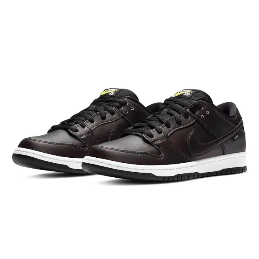 Nike SB Dunk Low x Civilist Black Black Iconic Sneakers