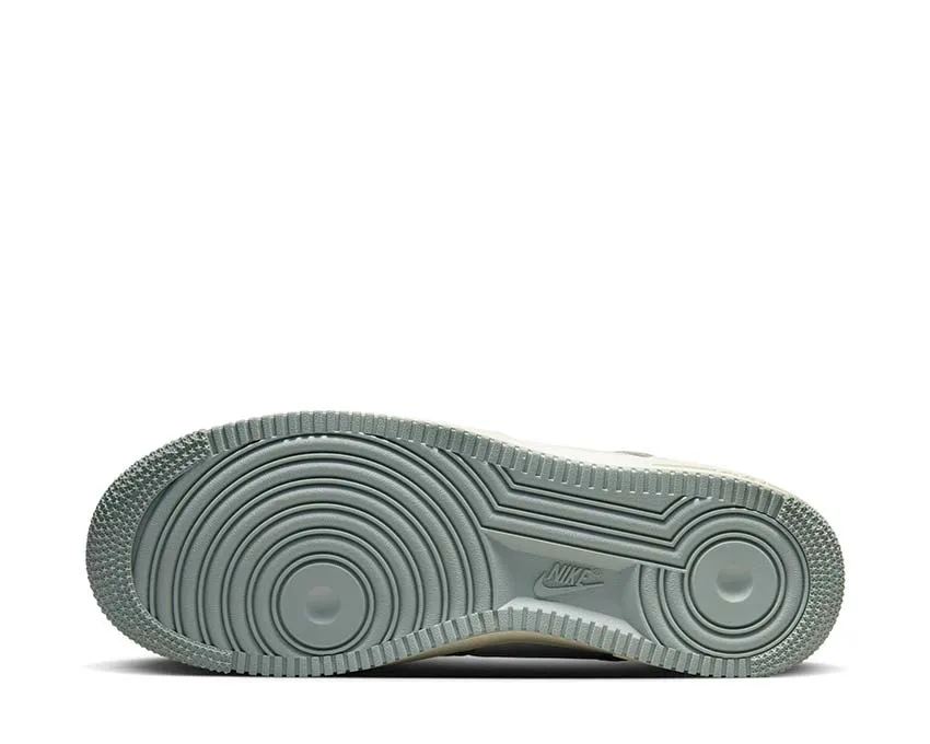Nike Shoes Nike Air Force 1 07 LX