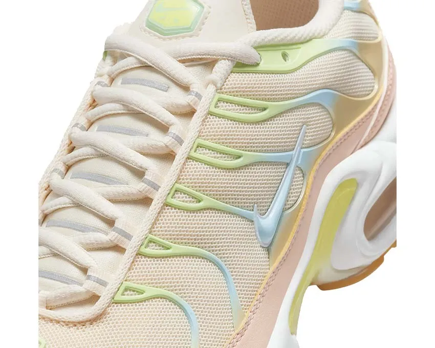 Nike Shoes Nike Air Max Plus W "Crimson Tint"