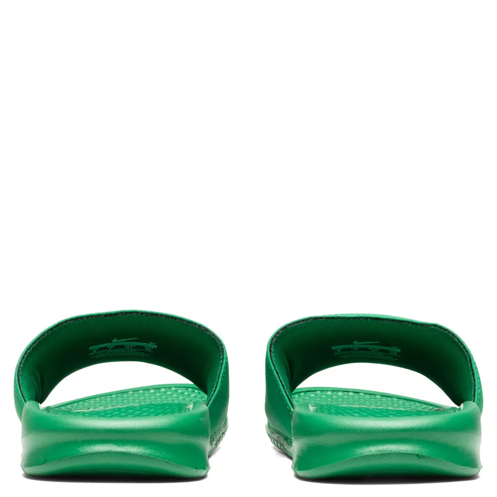 Nike x Stussy Benassi - Pine Green/Sail Nike Foam Comfort Trainers