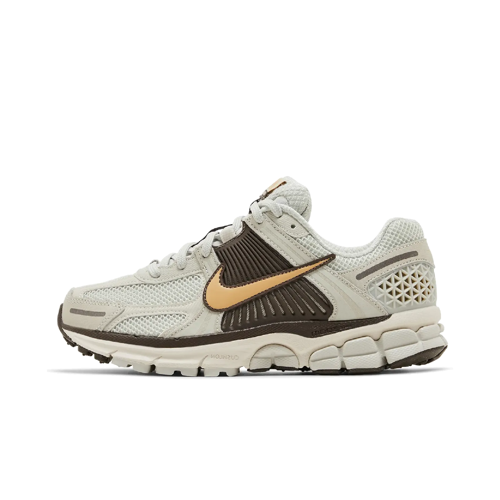Nike Zoom Vomero 5 Light Bone Ironstone (Women's) Nike sporty look with timeless feel