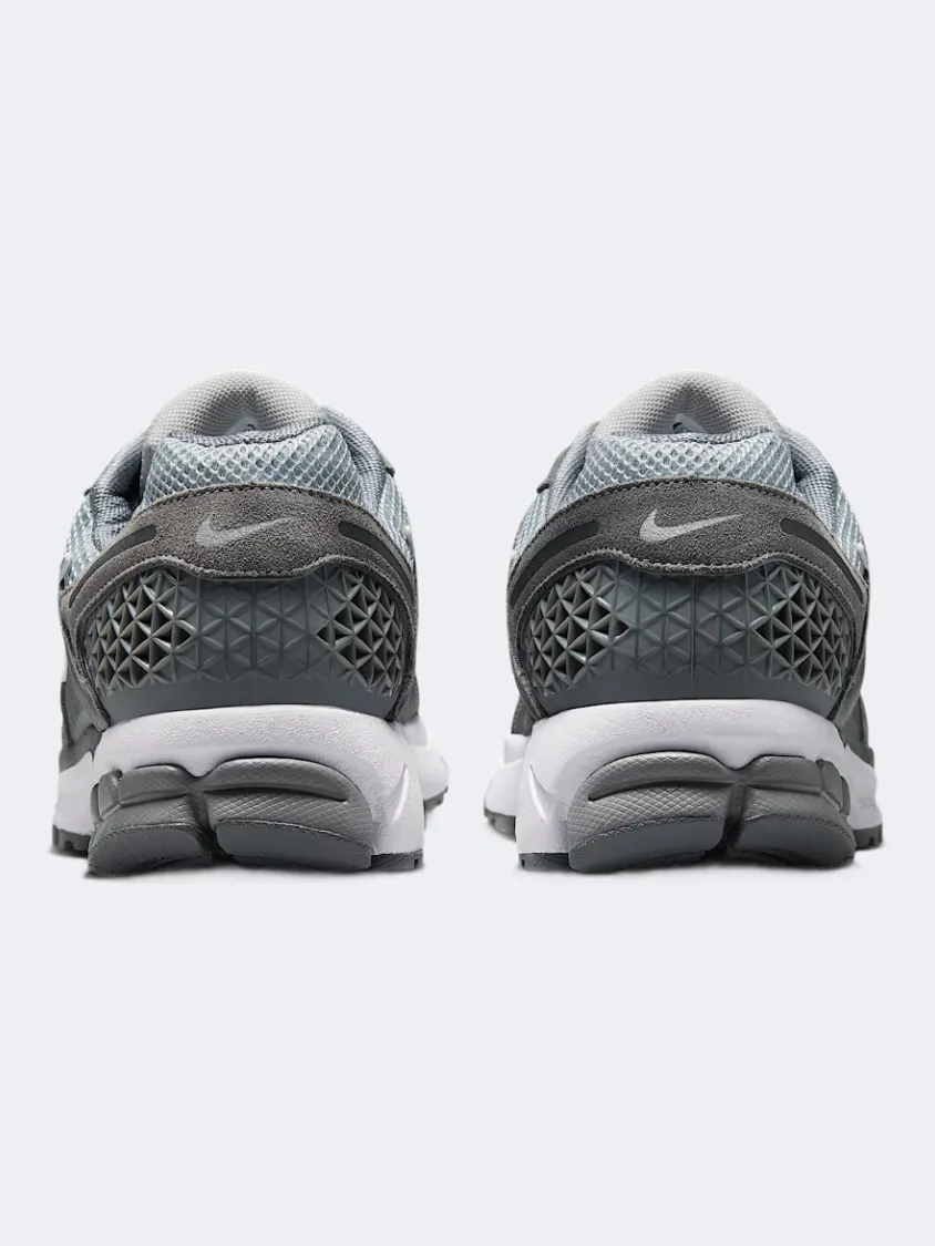 Nike Zoom Vomero 5 Men Lifestyle Shoes Cool Grey/ White Mens Urban Style Comfort Shoes