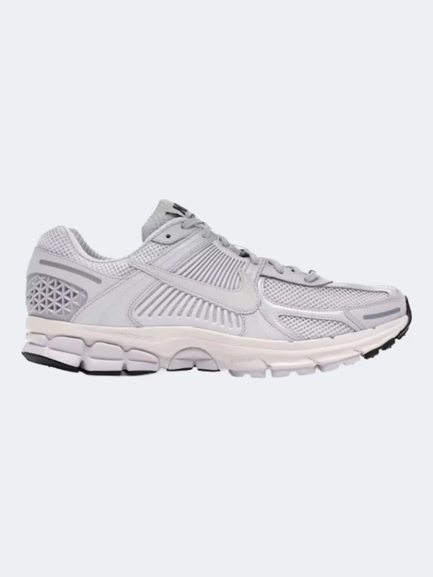 Nike Zoom Vomero 5 Men Lifestyle Shoes Vast Grey/Black/Sail Essential mens casual shoes for comfort
