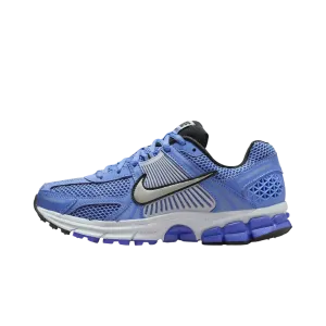Nike Zoom Vomero 5 Royal Pulse (Women's) Nike sporty look with timeless feel