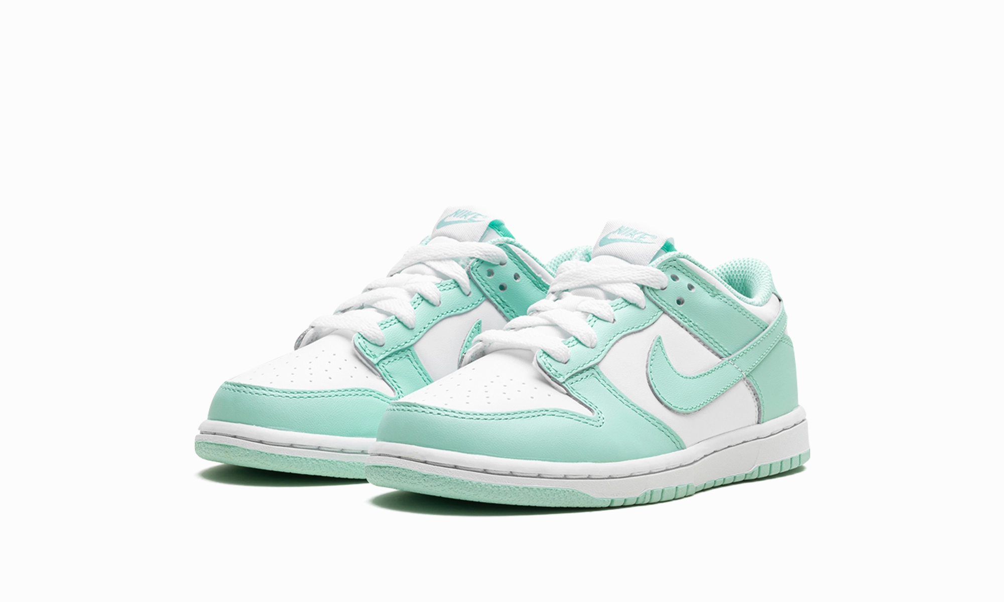 Nike Dunk Low "Mint Foam" nike preschool slip-on sneakers