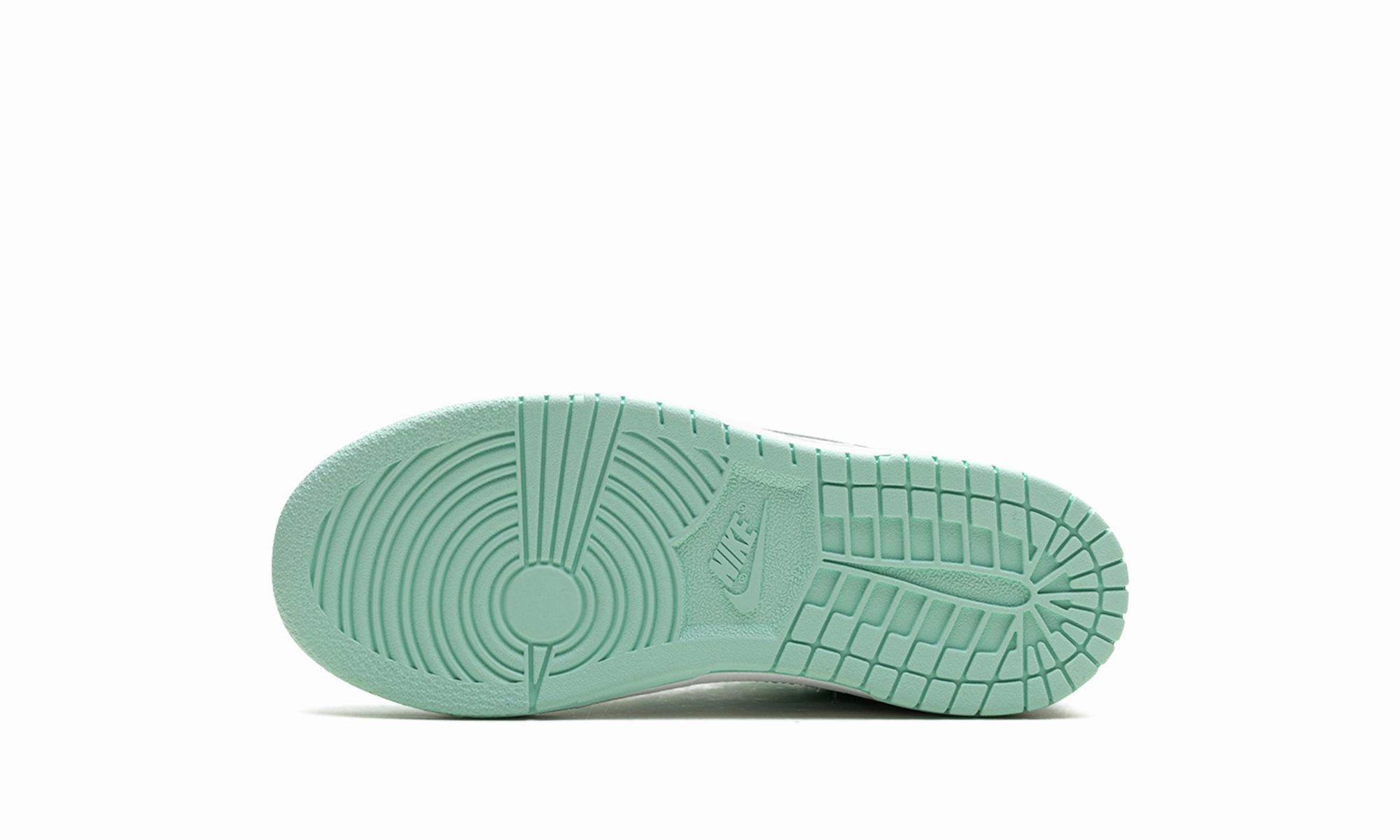 Nike Dunk Low "Mint Foam" nike preschool slip-on sneakers