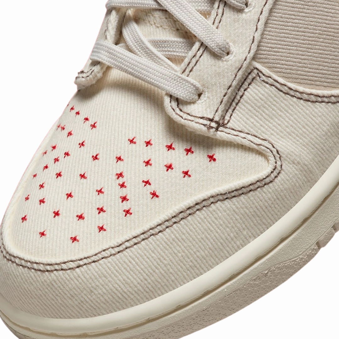 Nike Dunk Low Sashiko Light Orewood Brown Iconic Sneakers