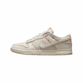 Nike Dunk Low Sashiko Light Orewood Brown Nike Dunk sneakers with classic silhouette
