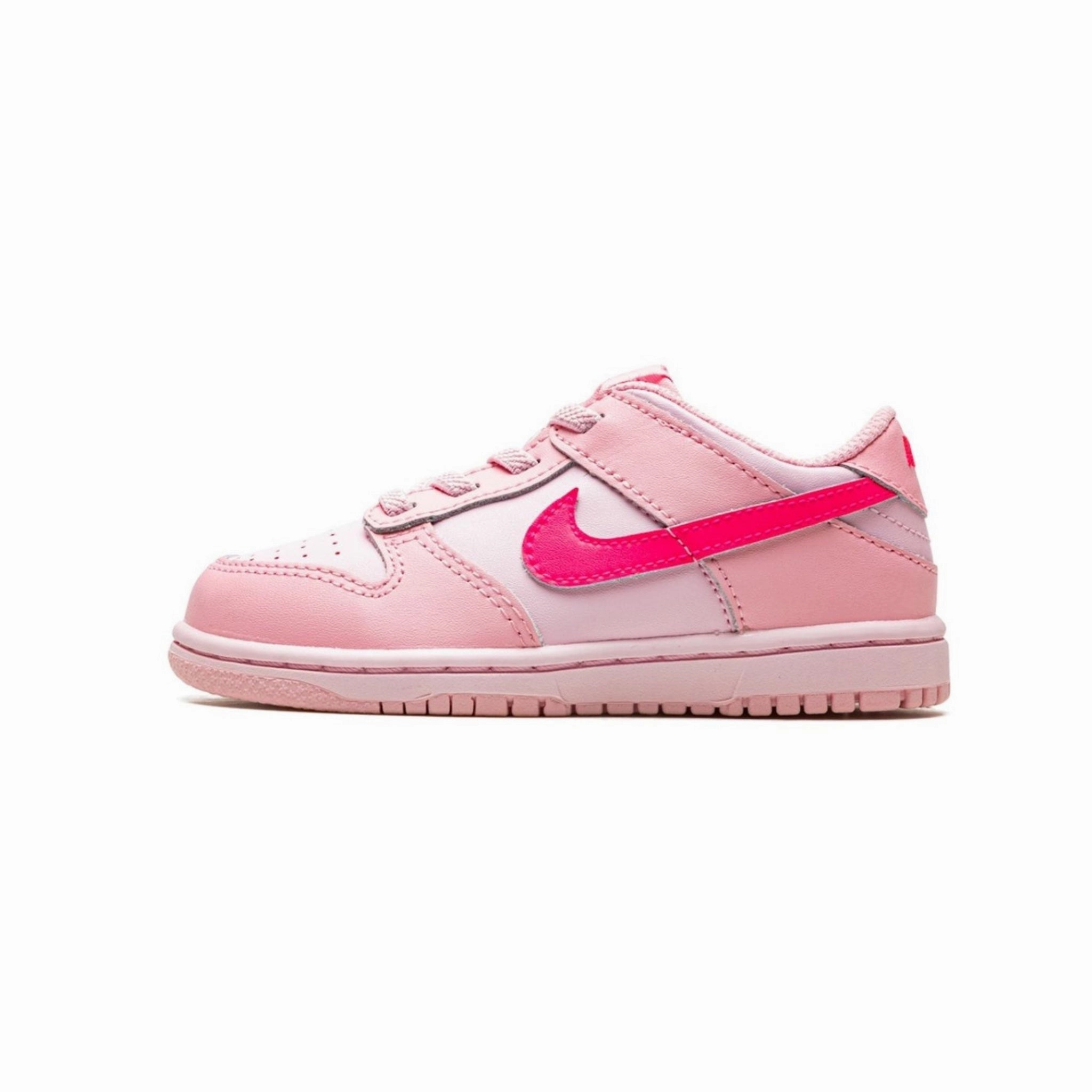 Nike Dunk Low (TD) Triple Pink Pink Pink Nike Dunk sneakers with classic silhouette