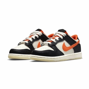 Nike Kids Dunk Low Halloween Black Orange PS White Pre-School By Nike Nike Dunk sneakers with classic silhouette