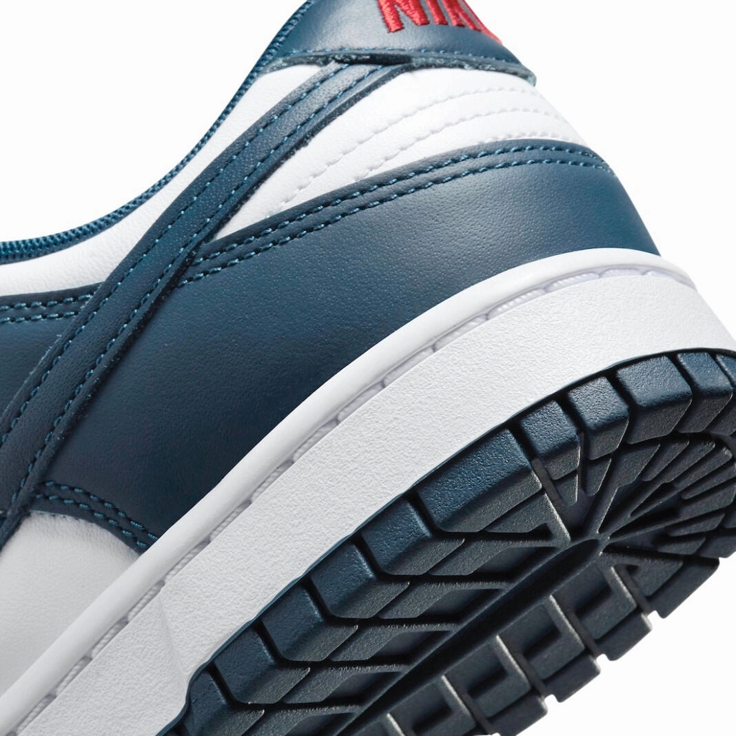 Nike Men's Dunk Low Valerian Blue Iconic Sneakers