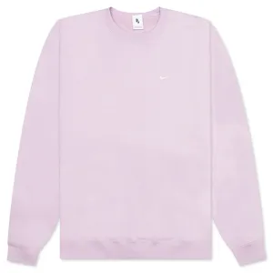 NikeLab Fleece Crewneck - Doll/White Nike signature design with comfort fit