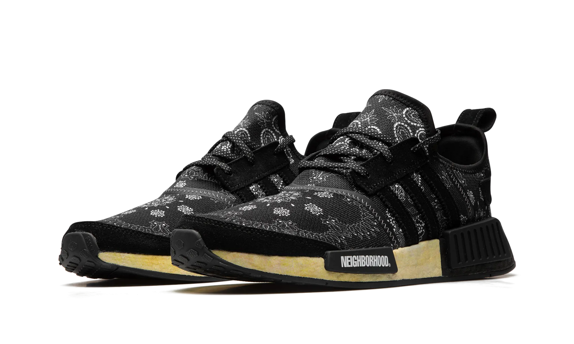 NMD R1 NBHD "Neighborhood - Paisley" adidas low-top mens trainers