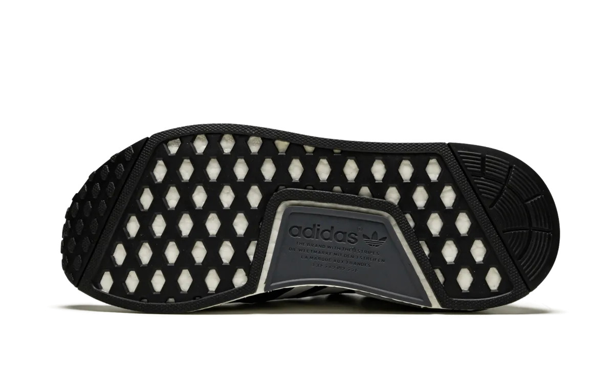NMD_R1 "Bape - Black Camo" adidas low-top mens trainers