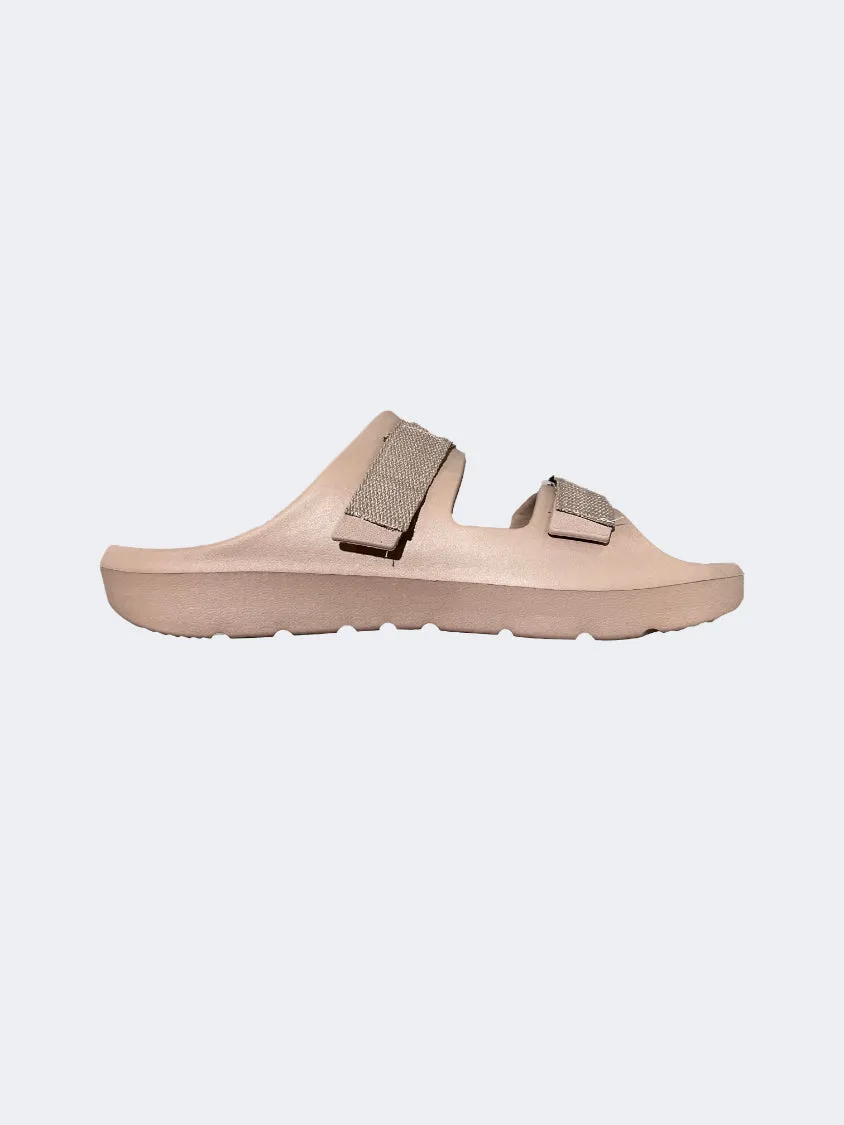 Oil And Gaz Scootsh With Straps Men Beach Sandals Light Brown Mens shoes for everyday urban style