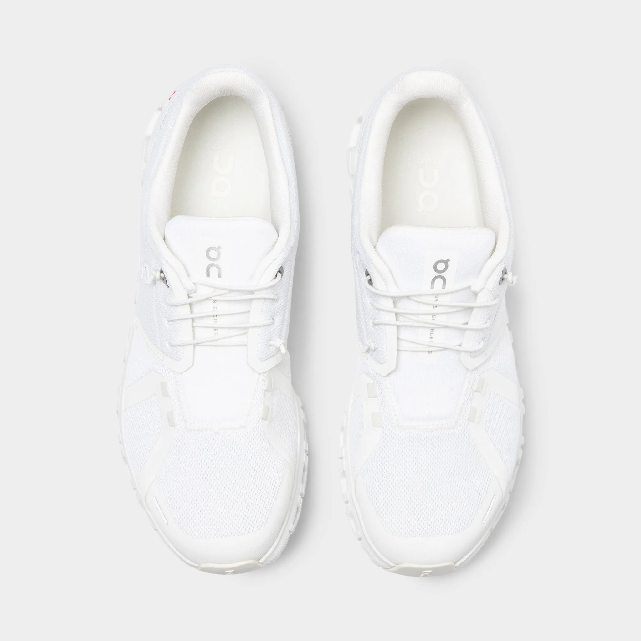 On Cloud 6 White / White On Shoes