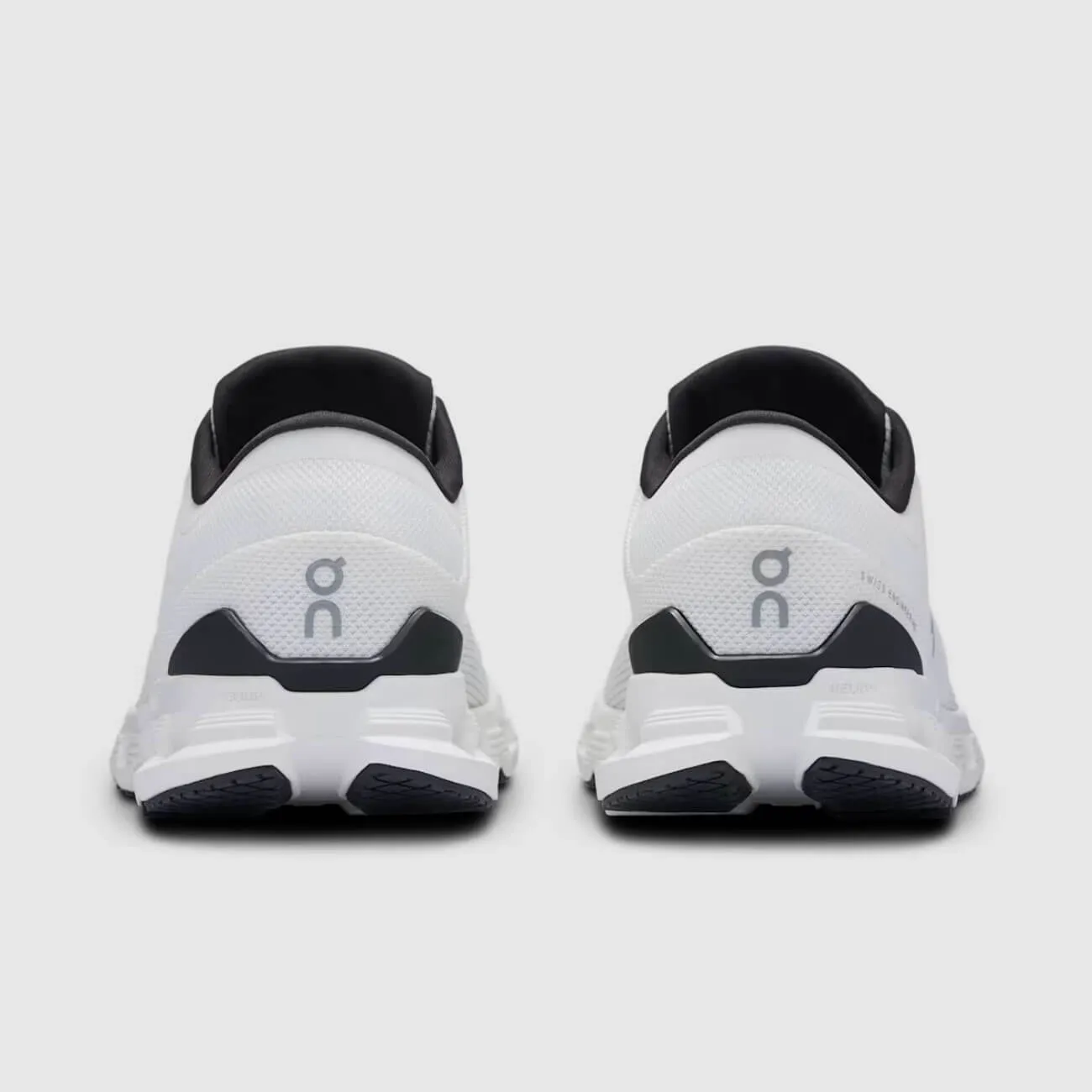 On Women's Cloud X 4 Shoes - Ivory / Black On Cloud Shoes