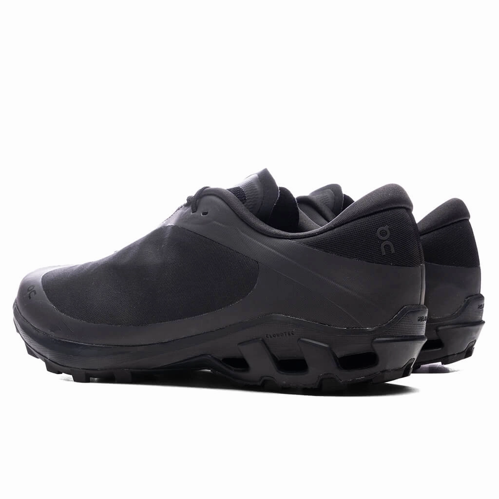 On x PAF Cloudventure Peak - All Black On Cloud Cushion Running Shoes