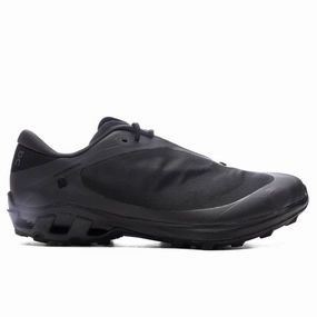 On x PAF Cloudventure Peak - All Black On running shoes with cloud cushioning