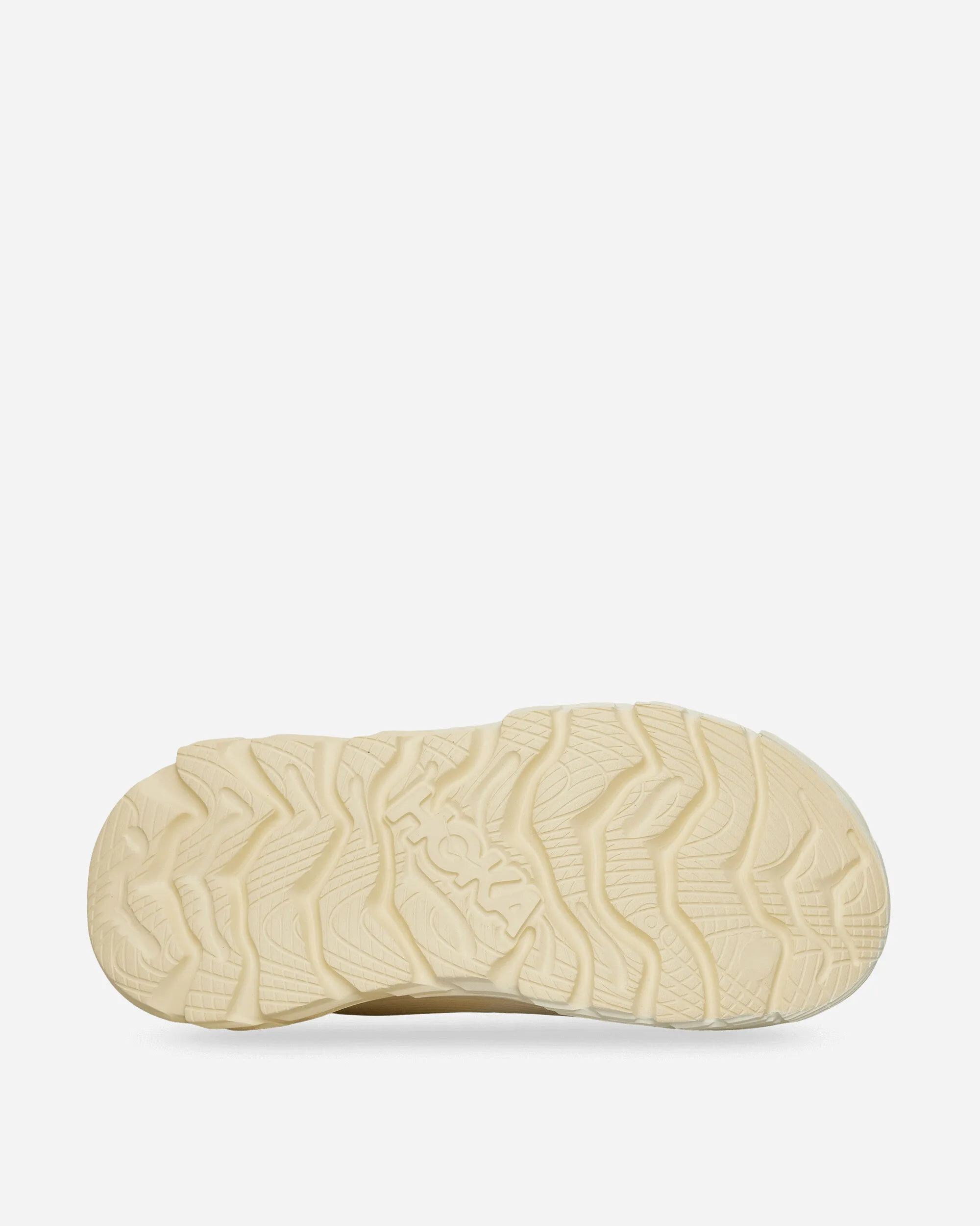Paria Farzaneh Restore Chukka Sneakers Cream Max Cushion Trainers