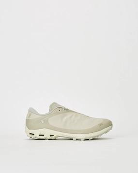Post Archive Faction x Cloudventure Peak On Running footwear