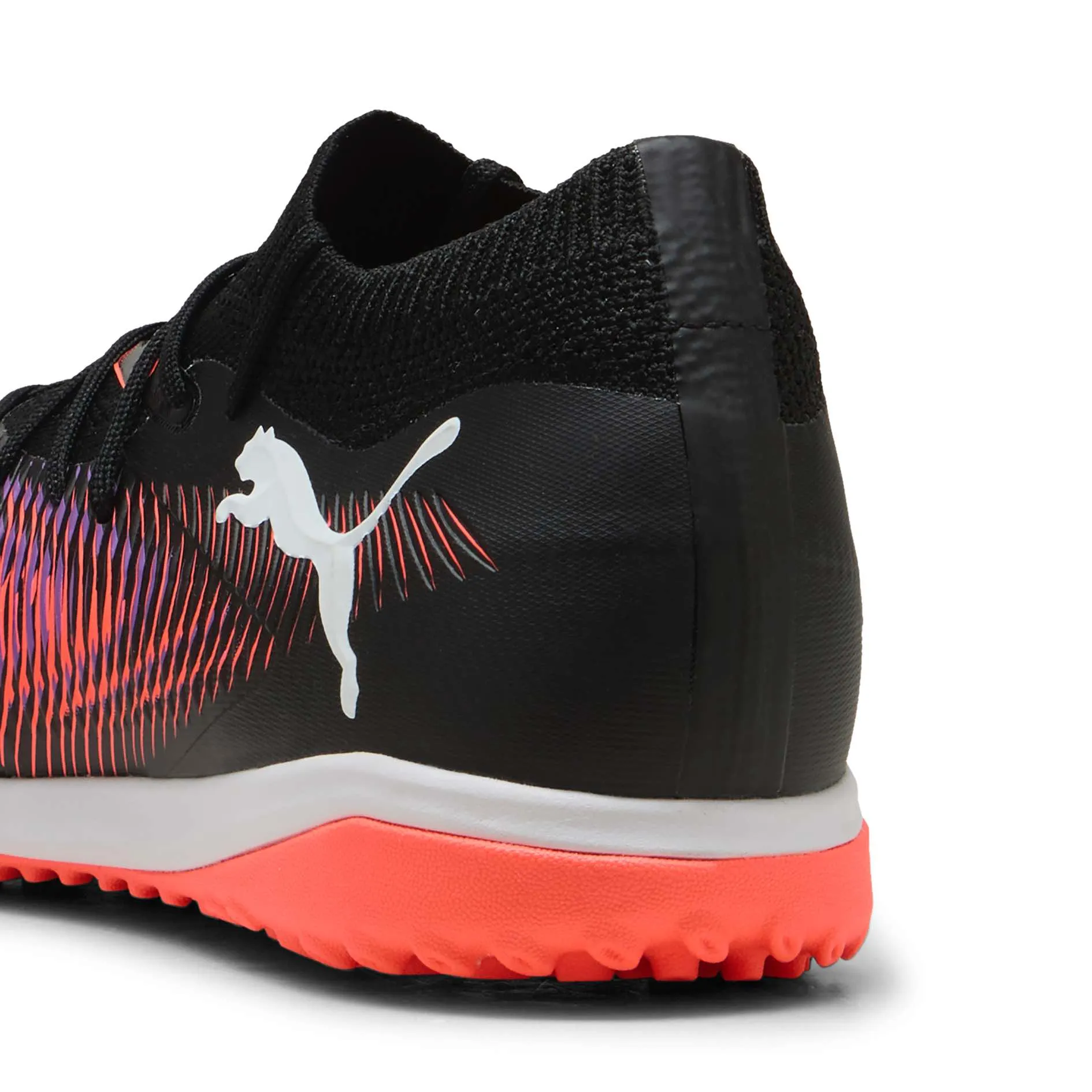 PUMA FUTURE 8 Match TT Puma Classic Styles